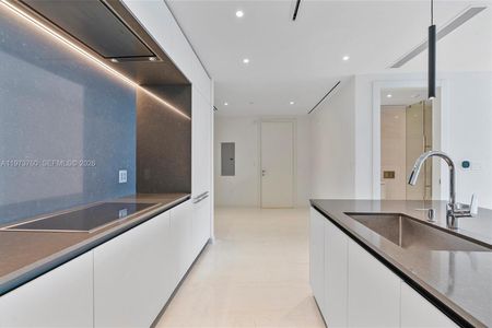New construction Condo house 300 Biscayne Blvd Wy, Unit 903, Miami, FL 33131 - image 12