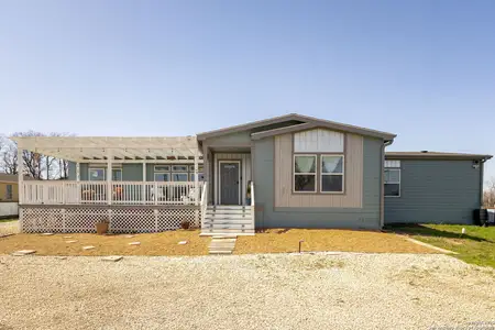 New construction Single-Family house 154 Sunrise Dr, Kyle, TX 78640 - image