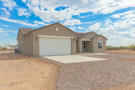 New construction Single-Family house 10599 E Kristen Ln, San Tan Valley, AZ 85143 - image