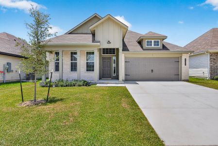 New construction Single-Family house 2405 Rooke Rd, Bryan, TX 77807 plan The 1818 - image