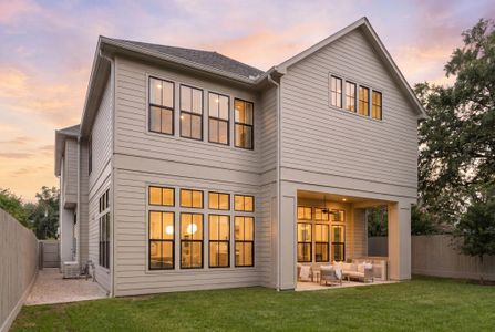 New construction Single-Family house 1411 Thornton Rd, Houston, TX 77018 - image 2