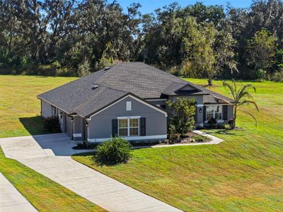 New construction Single-Family house 41043 Stanton Hall Dr, Dade City, FL 33525 - image