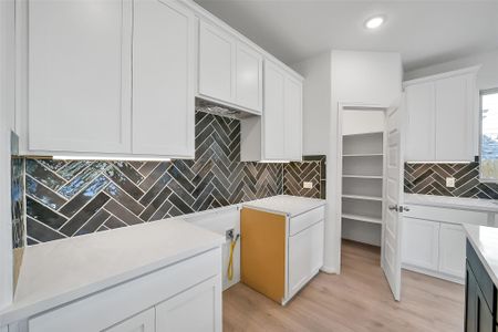 New construction Single-Family house 31410 Greenville Creek Ln, Hockley, TX 77447 - image 17