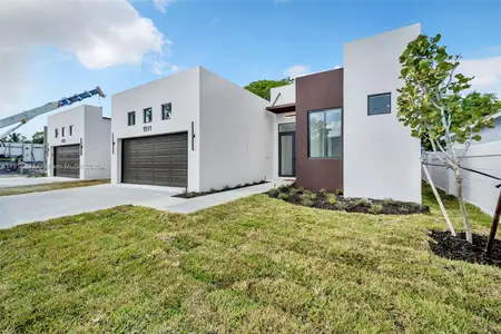 New construction Single-Family house 1511 Sw 40Th Ter, Fort Lauderdale, FL 33317 - image