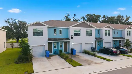 New construction Townhouse house 4461 Rachel Falls Dr, Tampa, FL 33610 - image