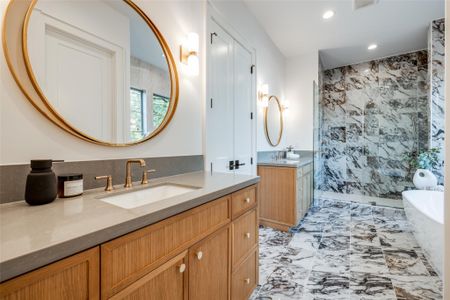 New construction Single-Family house 2434 Quenby St, Houston, TX 77005 - image 12