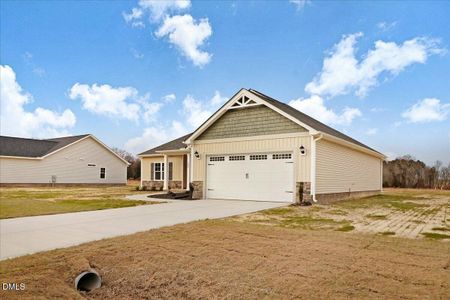 New construction Single-Family house 307 Creeks Edge Dr, Pikeville, NC 27863 - image