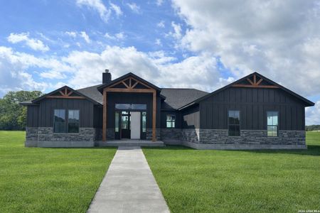 New construction Single-Family house 155 Pradera Ridge Dr, Floresville, TX 78114 - image