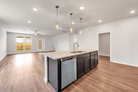 New construction Single-Family house 232 New Dawn Trl, Huntsville, TX 77320 plan The 1818 - image 11