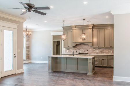 New construction Single-Family house 2465 W Lambert Rd, Weatherford, TX 76088 plan Cypress Court House - image 2