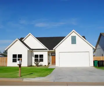 New construction Single-Family house 9221 Parkview Cir, Tolar, TX 76476 - image