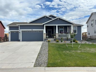 New construction Single-Family house 981 West Hopkins Drive, Elizabeth, CO 80107 - photo 0