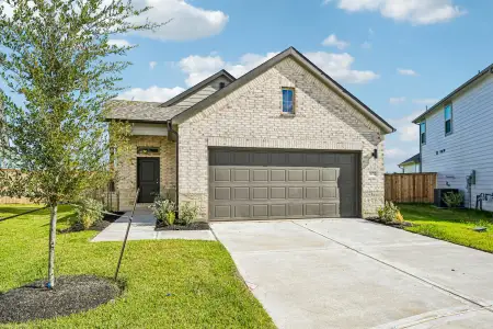 New construction Single-Family house 31010 Rena Coast Dr, Huffman, TX 77336 plan Cedar | Riviera Pines - image