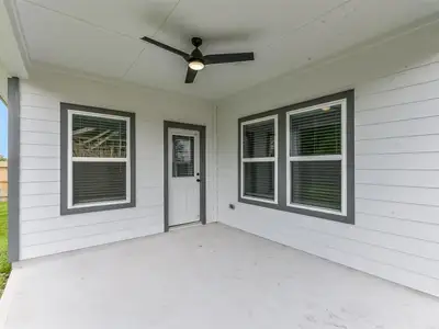 New construction Single-Family house 2407 Elliot Canyon Ln, Crosby, TX 77532 plan The Everett C - image 4