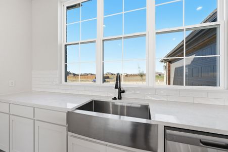 New construction Single-Family house 12954 Little Wolf, Godley, TX 76044 plan The Garland - image 16