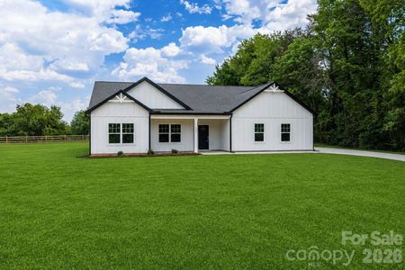 New construction Single-Family house 1355 Zeb Haynes Rd, Maiden, NC 28650 - image