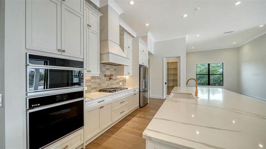 New construction Single-Family house 9410 Bluefin Ter, Bradenton, FL 34209 plan Genoa - image 9