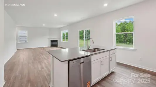 New construction Single-Family house 3727 Coleman Dr, Charlotte, NC 28215 plan Galen - image