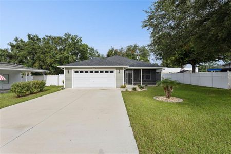 New construction Single-Family house 209 Jean St, Tavares, FL 32778 - image