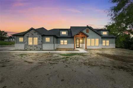 New construction Single-Family house 117 Goldfinch Ln, Weatherford, TX 76088 - image