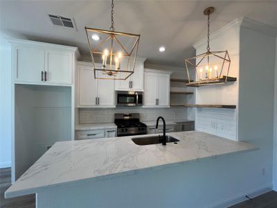 New construction Single-Family house 112 Capetown Cir, Montgomery, TX 77356 - image 10