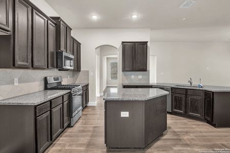 New construction Single-Family house 2223 Meadow Way St, New Braunfels, TX 78132 Carrizo- photo 12 12