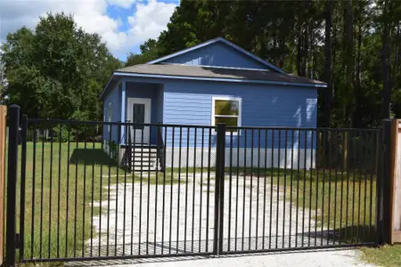 New construction Single-Family house 740 County Rd 5015, Cleveland, TX 77327 - image