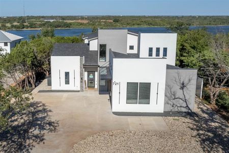 New construction Single-Family house 721 Grandview Drive, Granbury, TX 76049 - photo 0