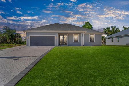 New construction Single-Family house 7427 Sea Mist Dr, Port Charlotte, FL 33981 - image