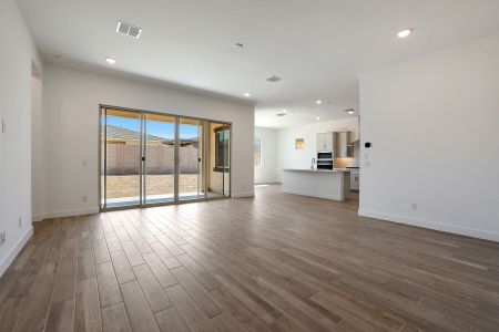 New construction Single-Family house 44623 N 44Th Dr, Phoenix, AZ 85087 Calrosa- photo 4 4