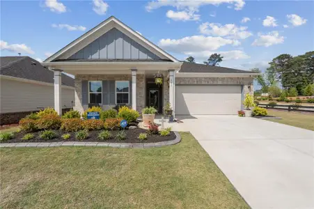 New construction Single-Family house 711 Pineberry Ct, Grayson, GA 30017 - image