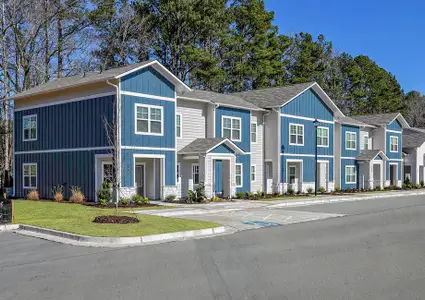 Silverton Townhomes at Bryant Lake by LGI Homes in LaGrange - image