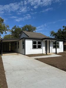 New construction Single-Family house 5633 Wainwright Dr, Fort Worth, TX 76112 null- photo 2 2