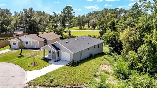 New construction Single-Family house 7540 Willow Wisp Dr W, Lakeland, FL 33810 - image