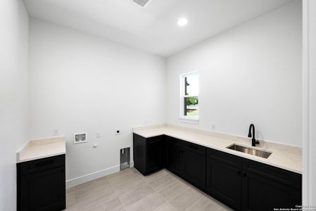 New construction Single-Family house 414 Rio Azul Dr, Bandera, TX 78063 - image 10