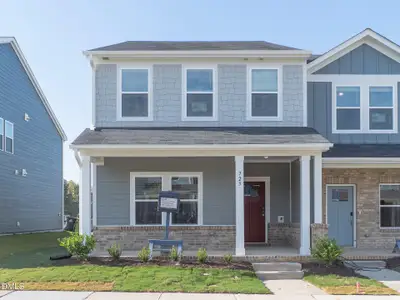 New construction Townhouse house 723 Chandler Stone Dr, Zebulon, NC 27597 plan Lakewood - image