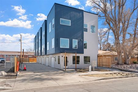 New construction Townhouse house 2140 S Ash St, Unit 101, Denver, CO 80222 null- photo 2 2