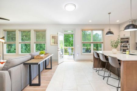 New construction Single-Family house 1013 Liberty Springs Dr, Woodstock, GA 30188 plan Oxford - image 4