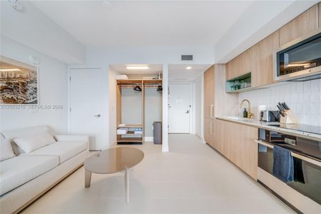 New construction Condo house 159 Ne 6Th St, Unit 4212, Miami, FL 33132 - image 11