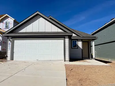 New construction Single-Family house 8547 Catnip Pass, Elmendorf, TX 78112 plan Aspen - image