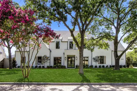 New construction Single-Family house 10335 Hedgeway Dr, Dallas, TX 75229 - image