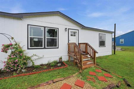 New construction Single-Family house 587 Kentucky Town Rd, Whitewright, TX 75491 - image