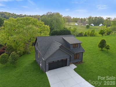 New construction Single-Family house 40 Firefly Ridge Trl, Alexander, NC 28701 - image