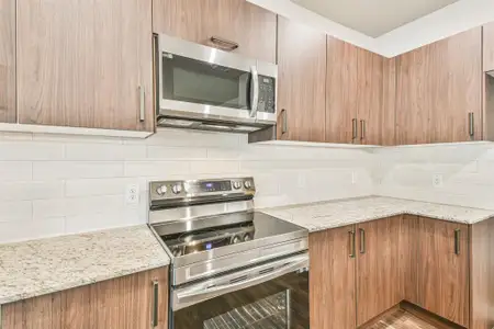 New construction Single-Family house 25527 And 25531 Starling Ln, Magnolia, TX 77354 - image 2