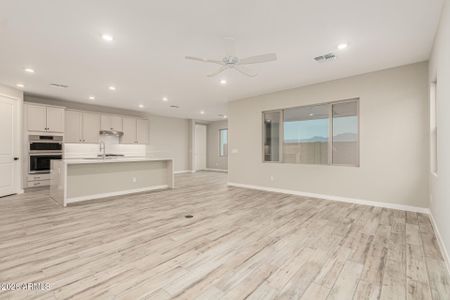 New construction Single-Family house 8628 N 176th Ln, Waddell, AZ 85355 plan Desert Rose - image 19