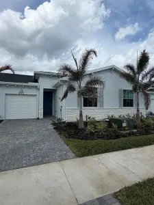 New construction Single-Family house 3772 Harborside Ave, Fort Pierce, FL 34946 plan Larkspur - image