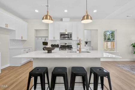 New construction Single-Family house 0 Eagle Rock Dr, Lillington, NC 27546 plan The Holly - image 3