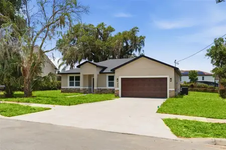 New construction Single-Family house 340 W Graham Park Dr, Haines City, FL 33844 - image