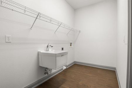 New construction Single-Family house 7911 Lake James Blvd, Lakeland, FL 33810 - image 8