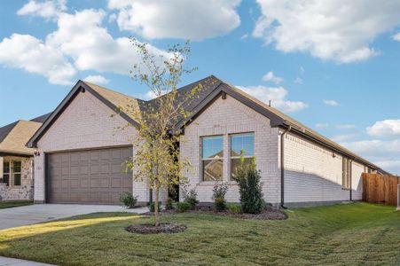 New construction Single-Family house 521 Tidal Dr, McKinney, TX 75071 plan The Allen - image